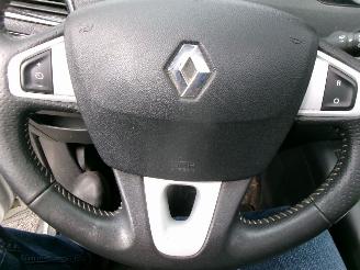 Renault Scenic TCE BOSE CLIMA NAVI PANO picture 17