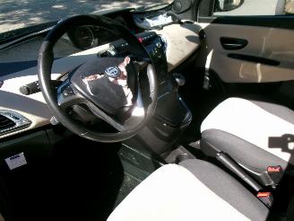 Lancia Ypsilon TWIN-AIR GOLD AUTOMAAT  41.078 KM N.A.P picture 11