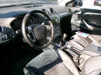 Ford Mondeo 2.0-16V TITANIUM CLIMA NAVI GEEN SCHADE picture 12