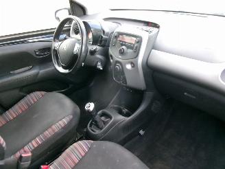 Citroën C1 1.0 e-VTI FEEL AIRCO picture 13