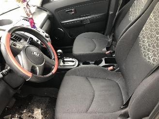 Kia Soul 1.6 CRDI AUTOMATIQUE picture 6