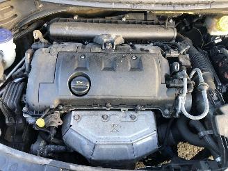 Peugeot 207 1.6 16V  5FW picture 19