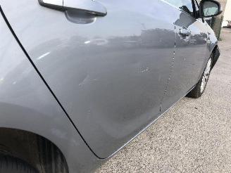 Opel Astra 1.4 A14XER picture 11