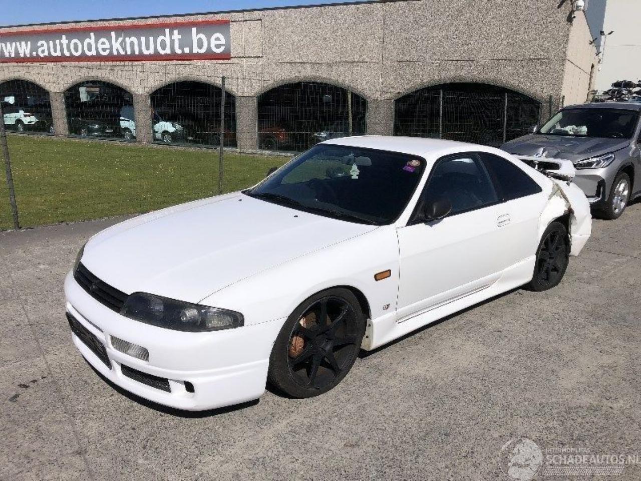 Nissan Skyline SKYLINE GT R33