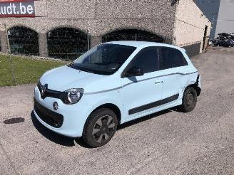 uszkodzony samochody osobowe Renault Twingo 1.0  LOOK SPORT 2019/6