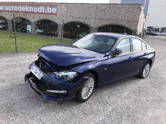krockskadad bil auto BMW 3-serie 320 D automatique 2016/1