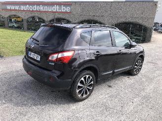 Vaurioauto  passenger cars Nissan Qashqai 1.6 DCI 2013/9