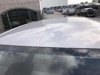 Peugeot 308 BREAK  1.2 T picture 20