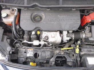 Ford Tourneo Courier 1.5 TDCI TREND picture 21