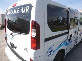 Opel Vivaro 1.6 DCI AMBULANCE picture 13