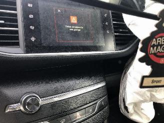 Peugeot 308 1.6 hdi picture 11