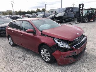 Peugeot 308 SW  1.2 picture 3