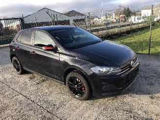 Voiture accidenté Volkswagen Polo 1.0 MPI TRENDLINE 2018/3