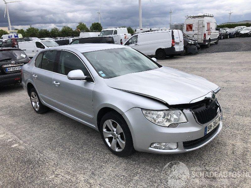 Skoda Superb 1.6 TDI