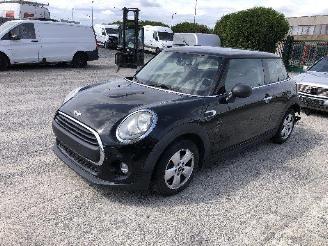Unfallwagen Mini One 1.2 2016/4
