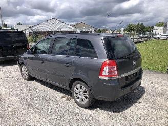 Opel Zafira 1.7 CDTI 7 PLACES picture 1
