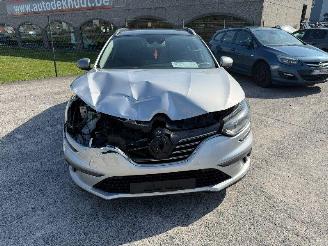 Unfallwagen Renault Mégane 1.2  Grandtour 2018/5
