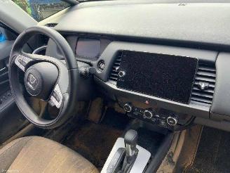 Honda Jazz 1.5   E-CVT picture 9