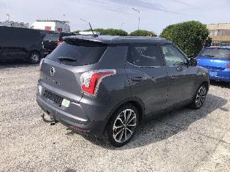 Ssang yong Tivoli 1.6 AUTOMATIQUE picture 3
