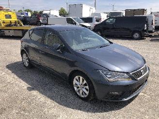 Schadeauto Seat Leon 1.0 TSI 2020/8