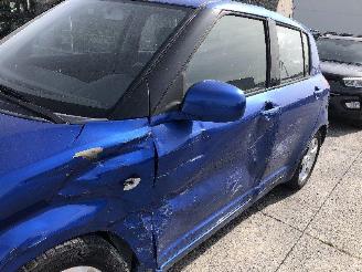 Suzuki Swift 1.3 picture 11