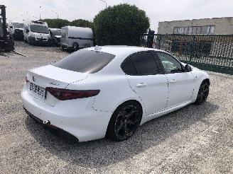 Coche accidentado Alfa Romeo Giulia 2.2 d 2017/3