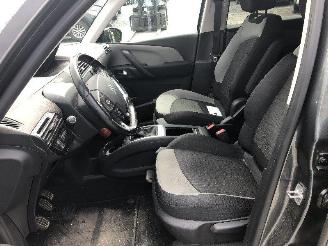 Citroën C4-picasso 1.2 TURBO  5 PLACES picture 6