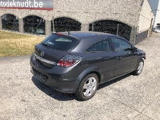 Opel Astra 1.7 CDTI GTC picture 1
