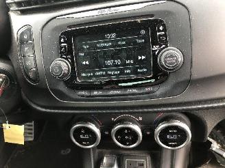 Alfa Romeo Giulietta 1.6  JTDm picture 18