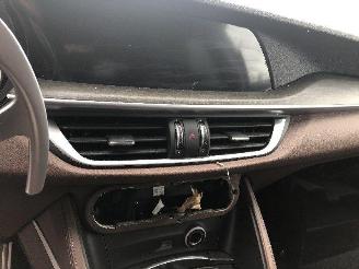 Alfa Romeo Stelvio 2.2 MULTIJET Q4 picture 22
