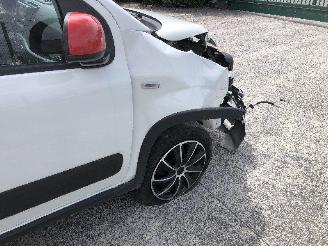 Fiat Panda 1.0 CITY CROSS picture 7