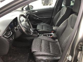 Opel Astra break 1.2 elegance picture 6