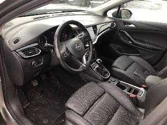 Opel Astra break 1.2 elegance picture 5