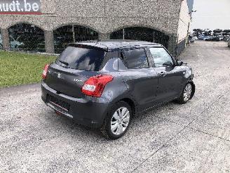 Suzuki Swift 1.2 GL picture 1
