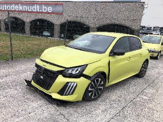 Peugeot 208 1.2  FACELIFT picture 3