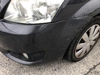 Toyota Corolla 2.2 d4d picture 15