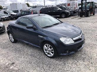 Opel Tigra 1.4 I picture 2