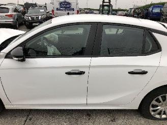 Opel Corsa F  1.2 picture 23