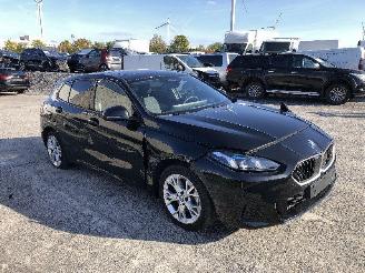 damaged passenger cars BMW 1-serie 116 i   2026/2