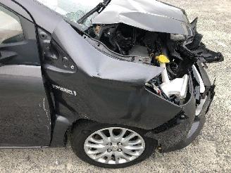 Toyota Yaris 1.5 hybride picture 10