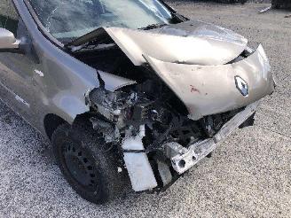 Renault Clio 1.5 dci picture 7