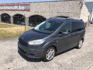 Unfallwagen Ford Transit Connect 1.0 T   TITANIUM 2016/9