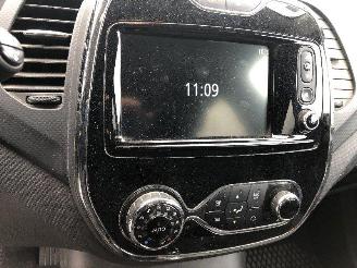 Renault Captur 1.5 dci VAN AUTOMATIQUE picture 13