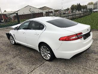 Voiture accidenté Jaguar XF 2.2 D AUTOMATIQUE 2013/3