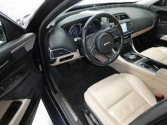 Jaguar XE 2.0D picture 13
