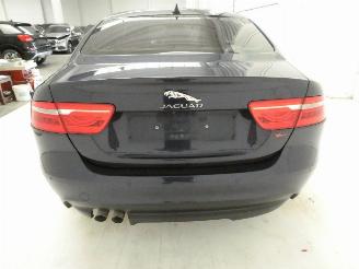 Jaguar XE 2.0D picture 5
