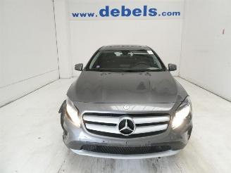Unfallwagen Mercedes GLA 180 2016/10