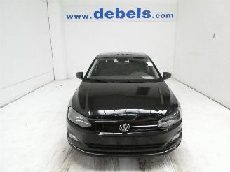 Vaurioauto  passenger cars Volkswagen Polo 1.0 HIGHLINE 2021/3