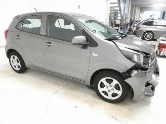 Kia Picanto MPI 67 PURE picture 9