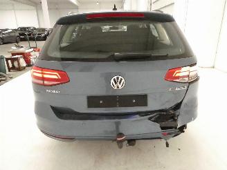 Volkswagen Passat 1.6D COMFORTLINE picture 5